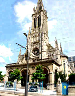 Basilique N.D. de Lourdes : faade