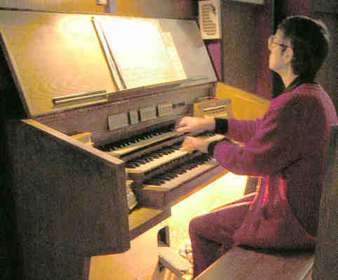 orgue Schwenkedel : Michle  la console