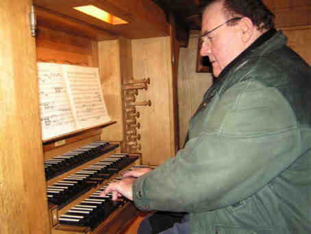 Michel WALTER, titulaire  Villers les Nancy, orgue glise saint Fiacre